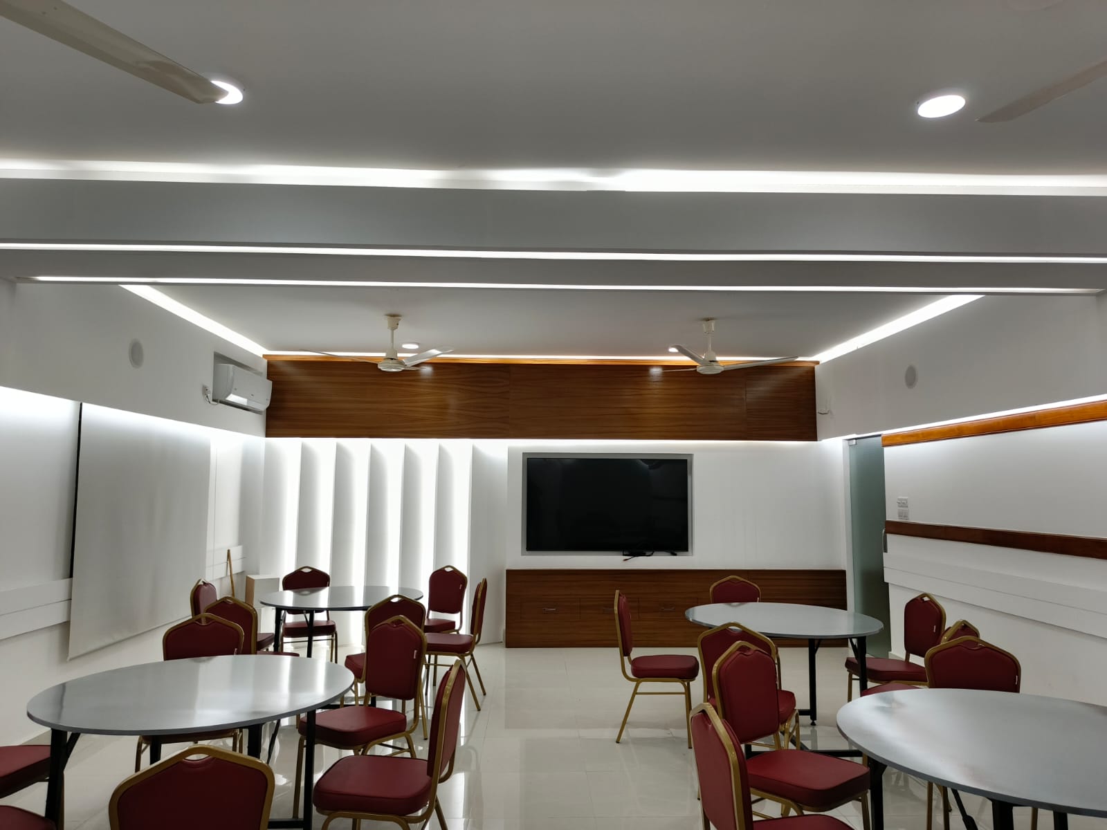 WhatsApp Image 2025-04-22 at 11.23.14 AM (2)